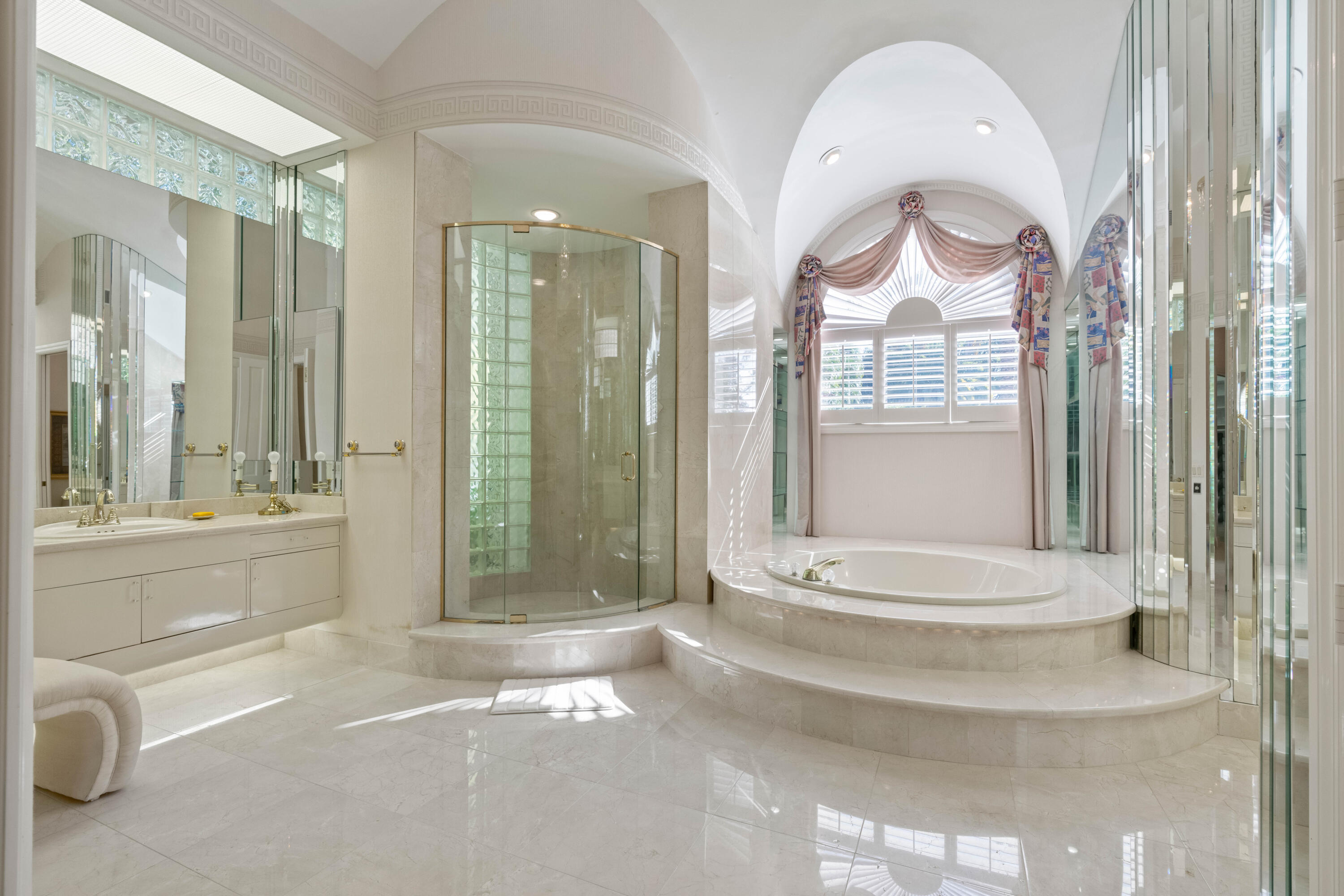 Admirals Cove - Residential