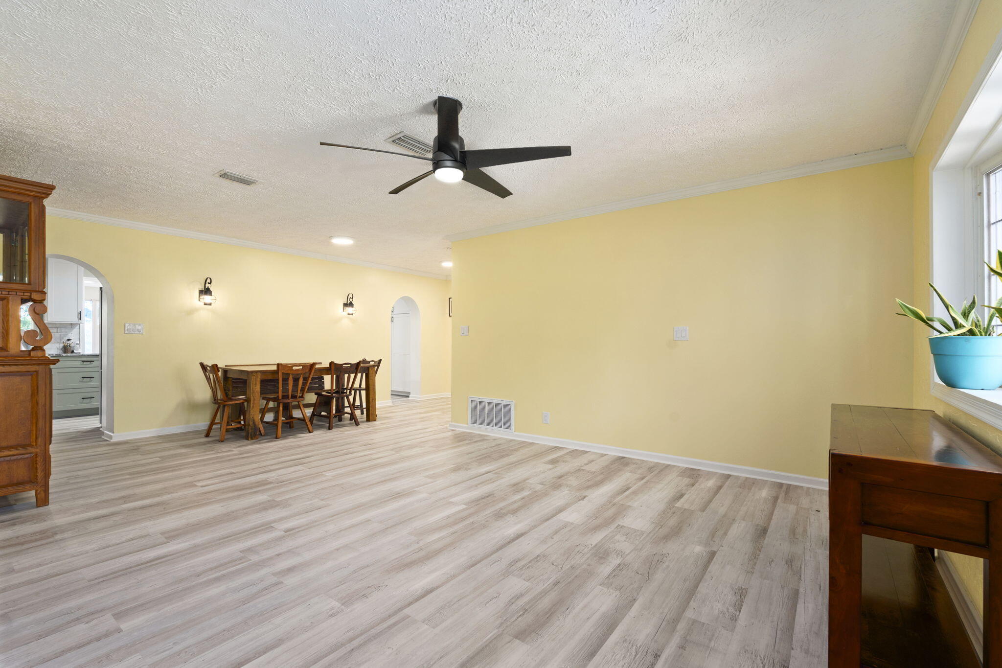 3296 SE Monte Vista Street