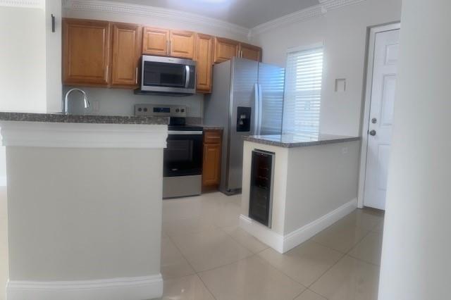 2106 S Cypress Bend Dr 404
