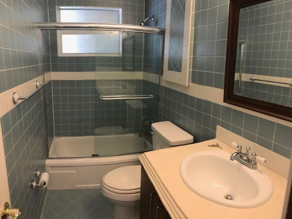 FLAMINGO PARK SEC C 38-30 - Residential Lease