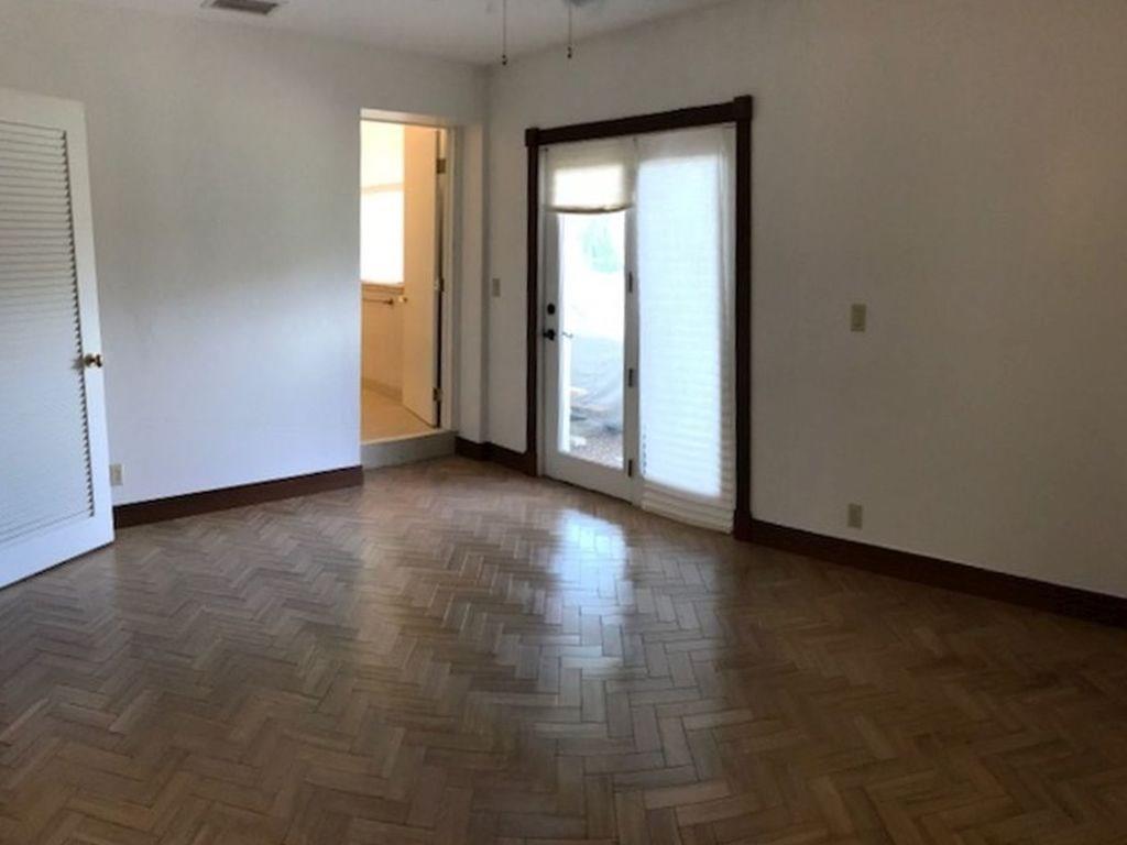 FLAMINGO PARK SEC C 38-30 - Residential Lease