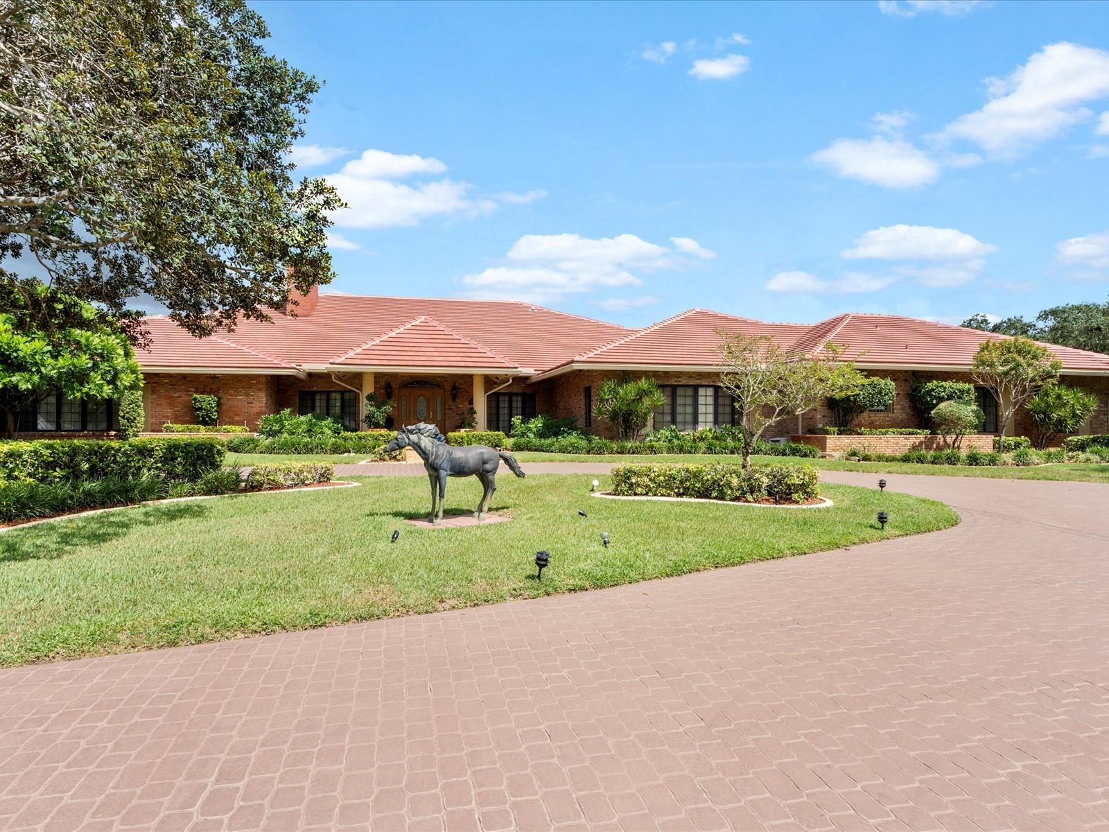 SUNSHINE RANCHES - Residential