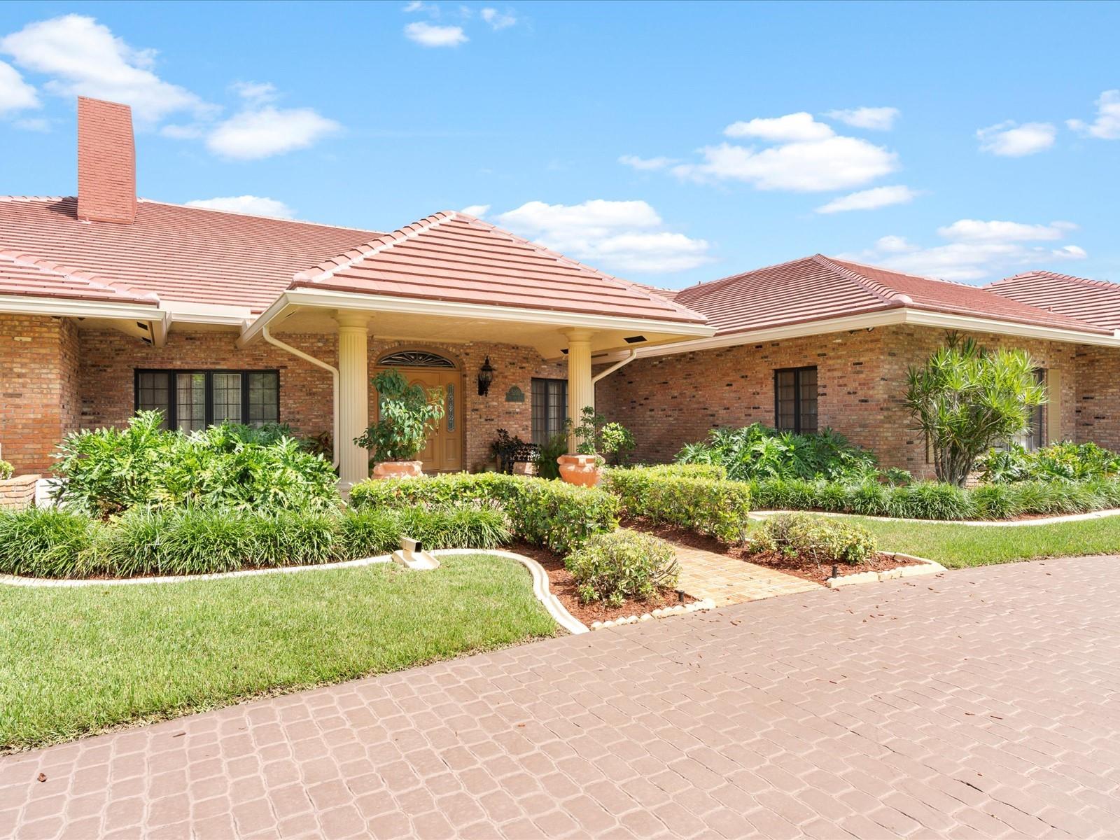 SUNSHINE RANCHES - Residential