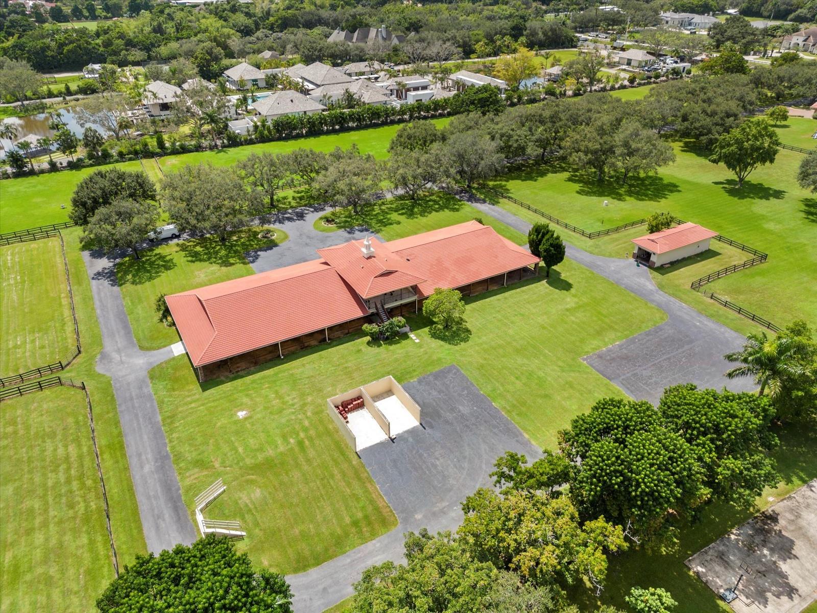 SUNSHINE RANCHES - Residential