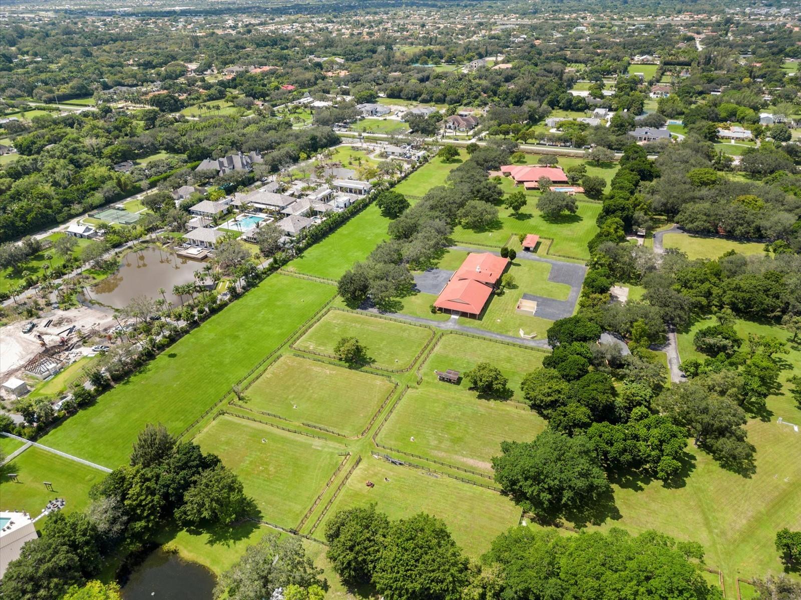 SUNSHINE RANCHES - Residential