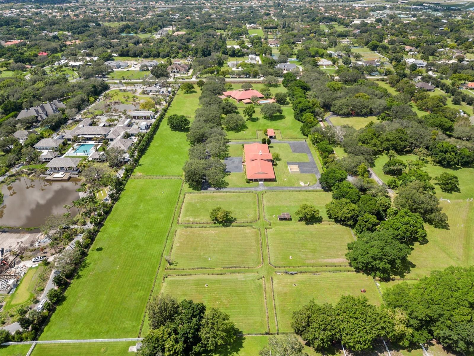 SUNSHINE RANCHES - Residential