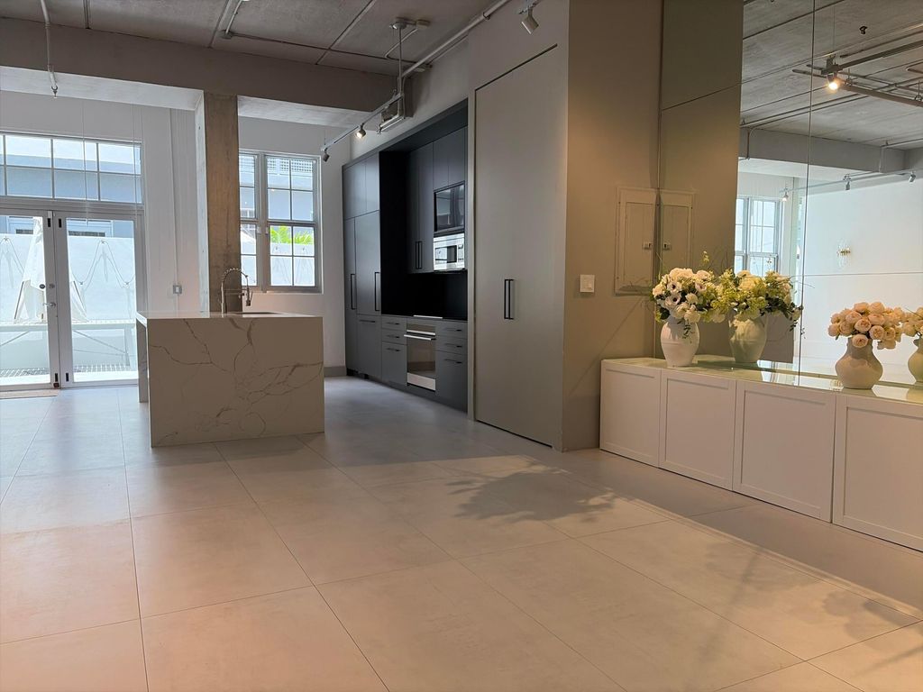Photo of 425 N ANDREWS Avenue #206, Fort Lauderdale, FL 33301 (MLS # B26052987)