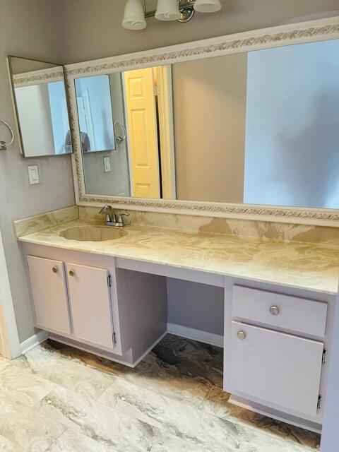 LUCERNE PARK CONDS - Residential Lease