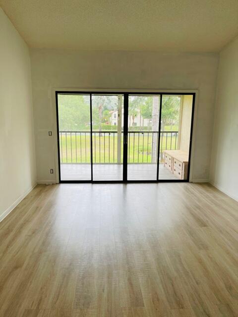 LUCERNE PARK CONDS - Residential Lease