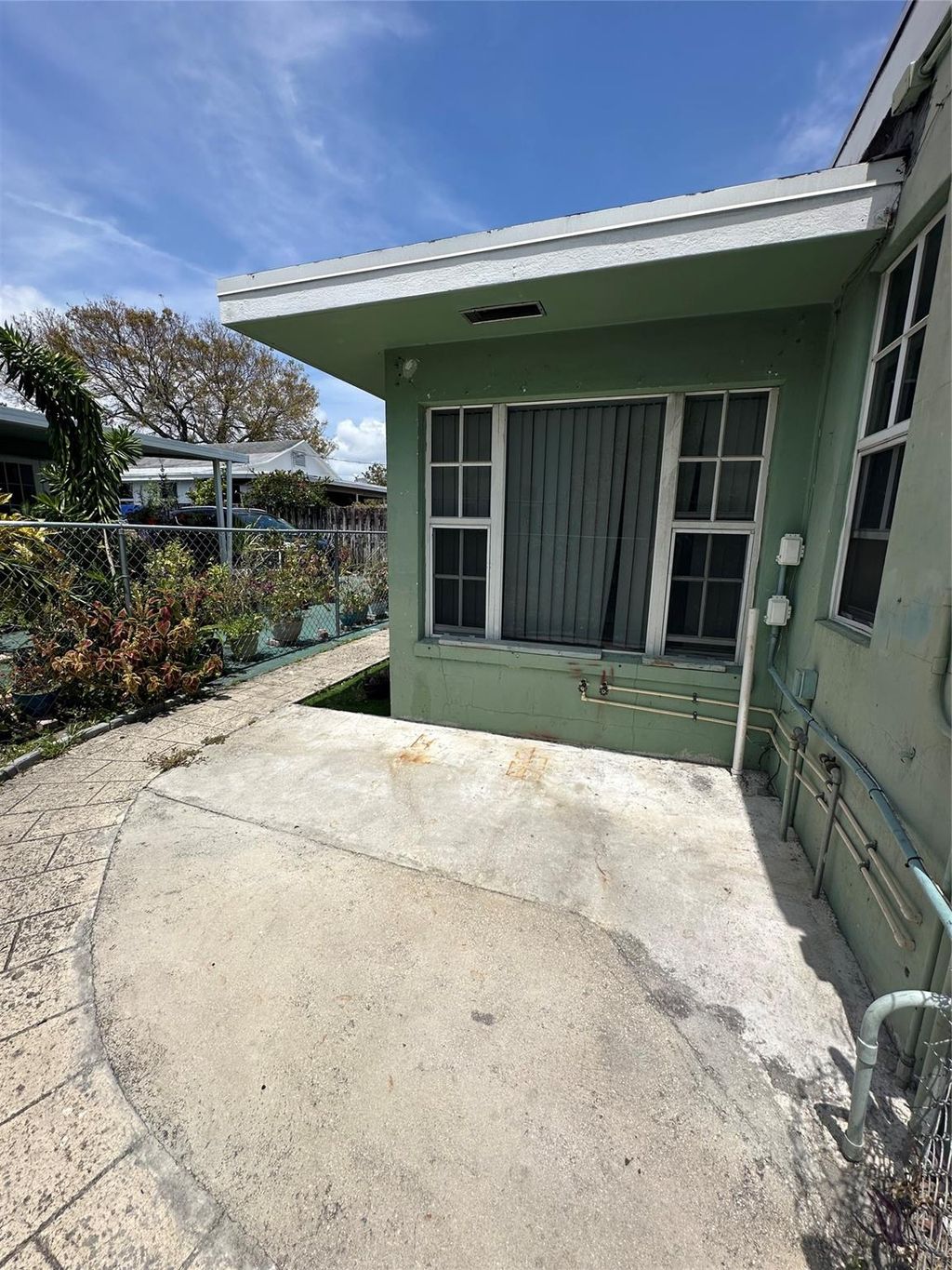 Photo of 1126 N H Street, Lake Worth Beach, FL 33460 (MLS # F10501782)