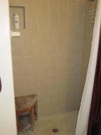 SUGAR POND MANOR WELLINGTON - Residential