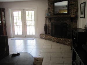 SUGAR POND MANOR WELLINGTON - Residential