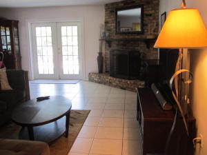 SUGAR POND MANOR WELLINGTON - Residential