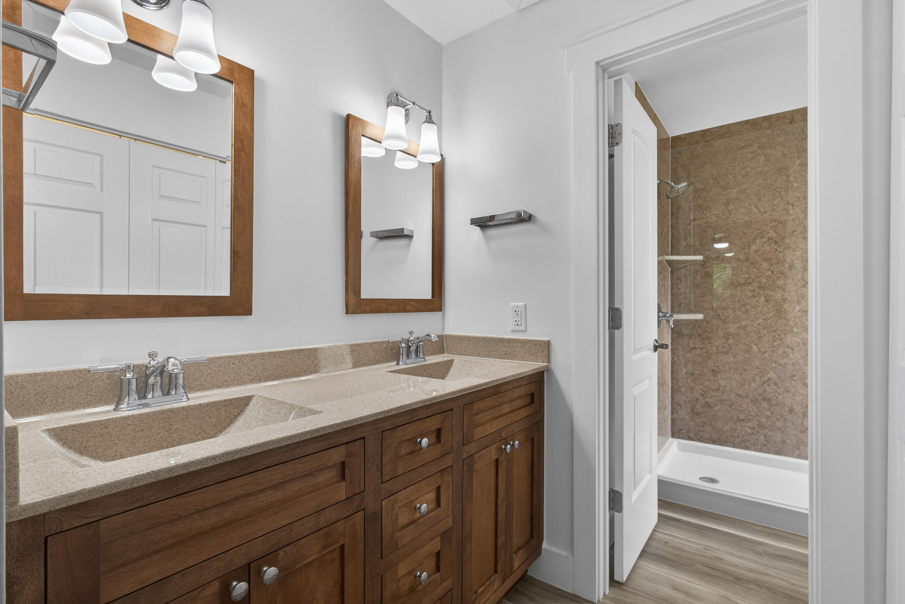 SHEFFIELD WOODS AT WELLINGTON CONDO - Residential