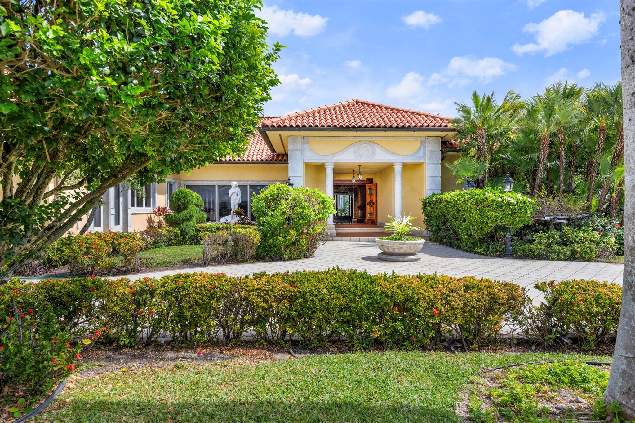 POINT MANALAPAN 1 - Residential