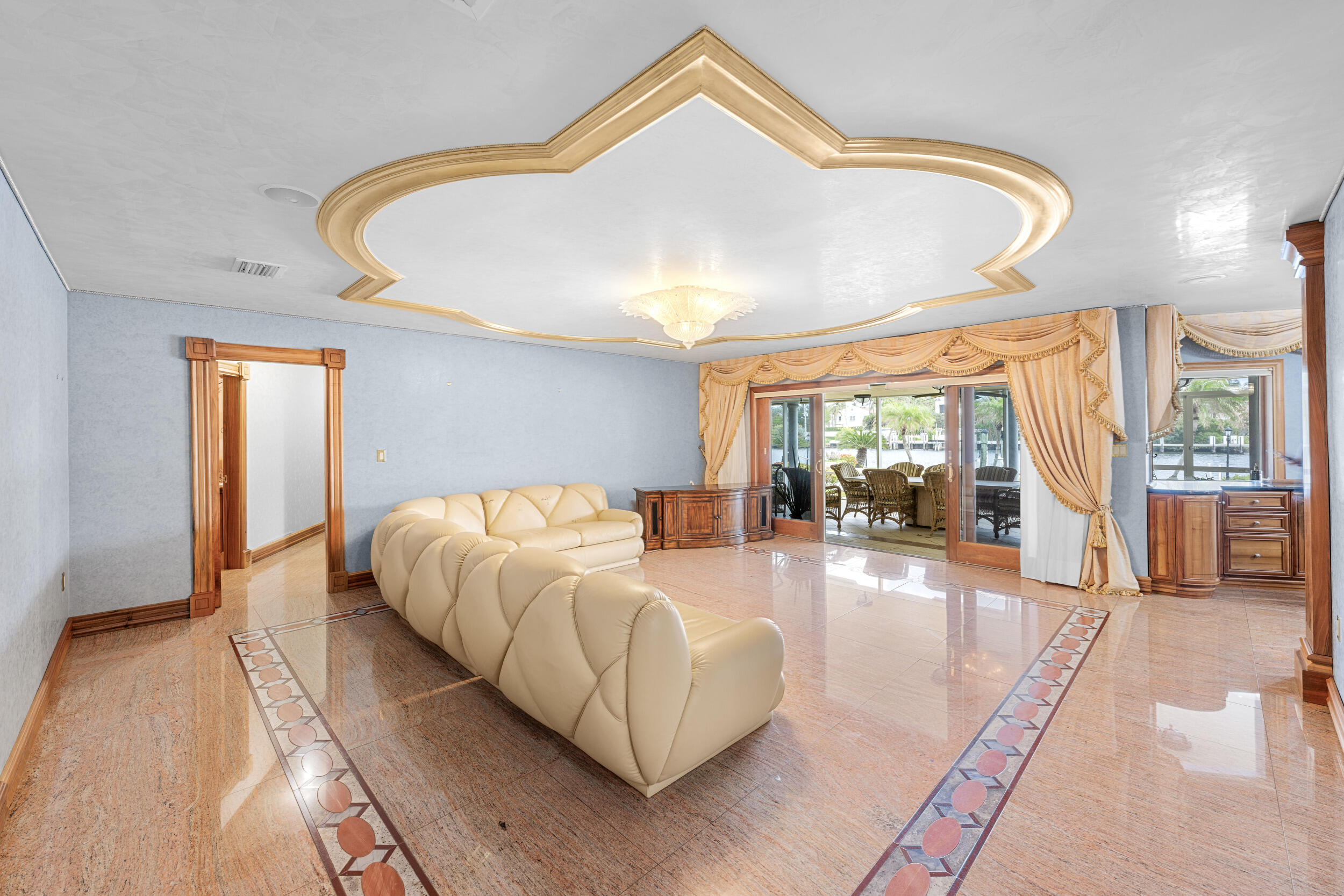 POINT MANALAPAN 1 - Residential