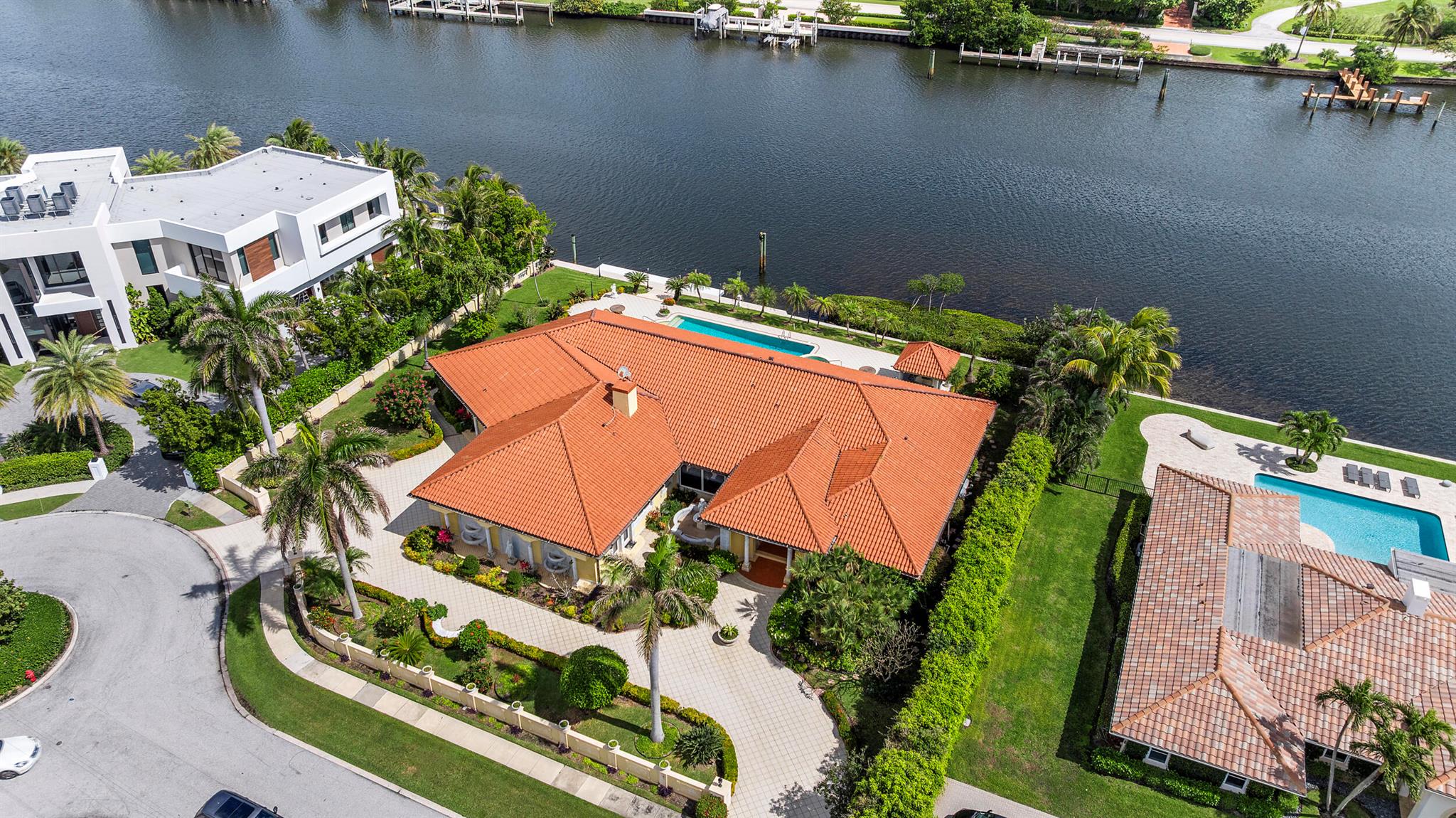 POINT MANALAPAN 1 - Residential