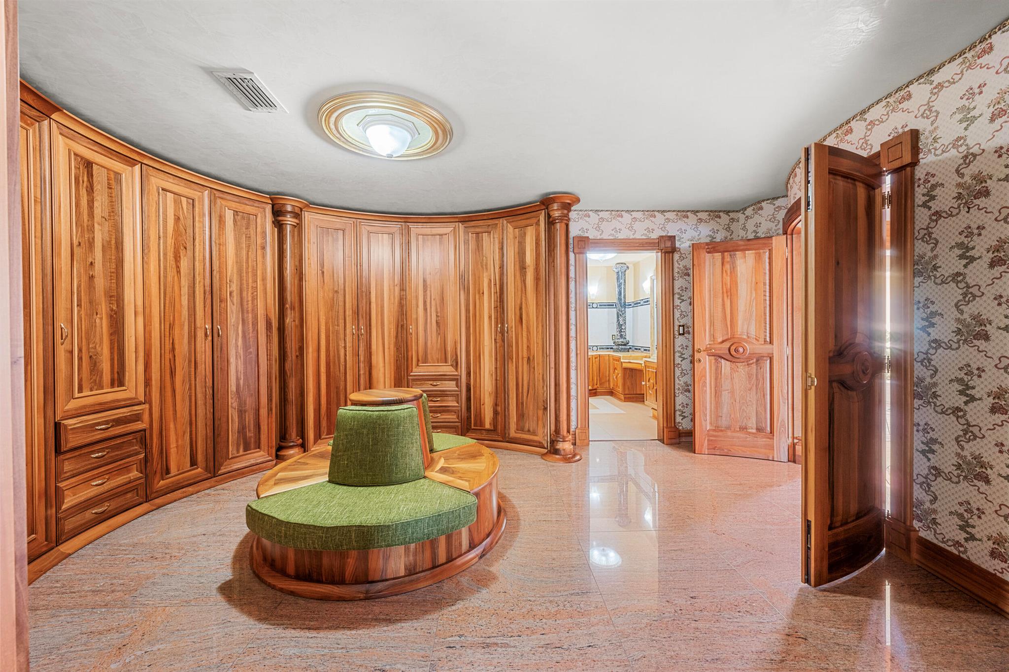 POINT MANALAPAN 1 - Residential