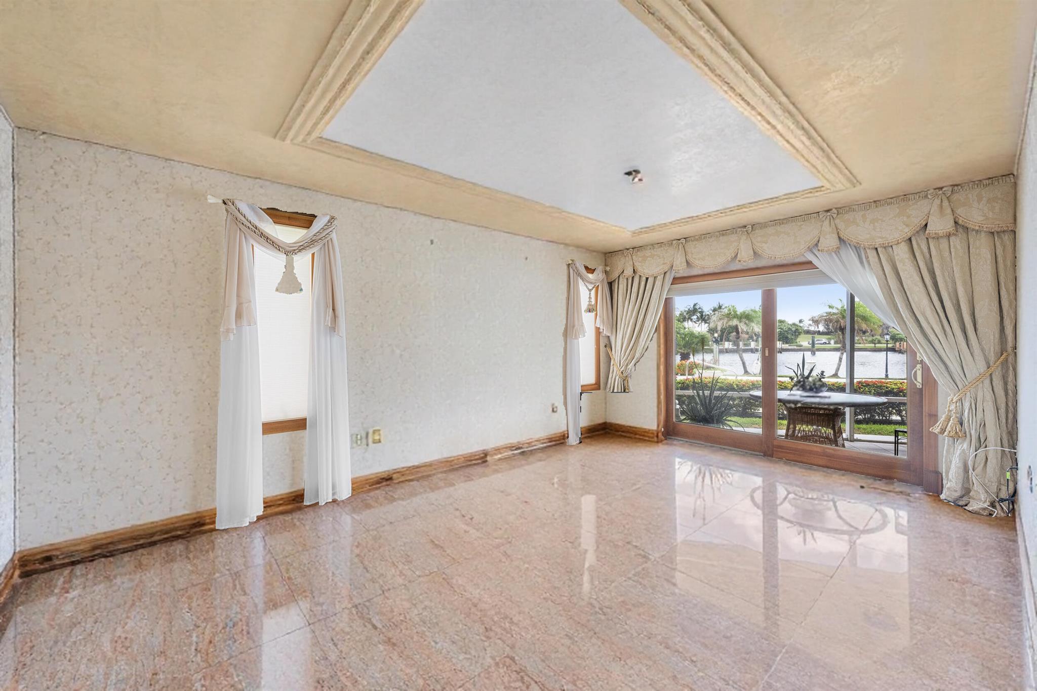 POINT MANALAPAN 1 - Residential