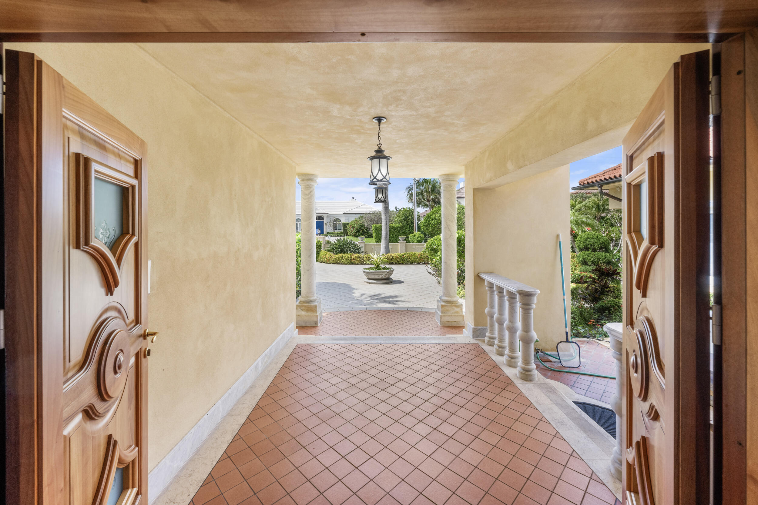 POINT MANALAPAN 1 - Residential