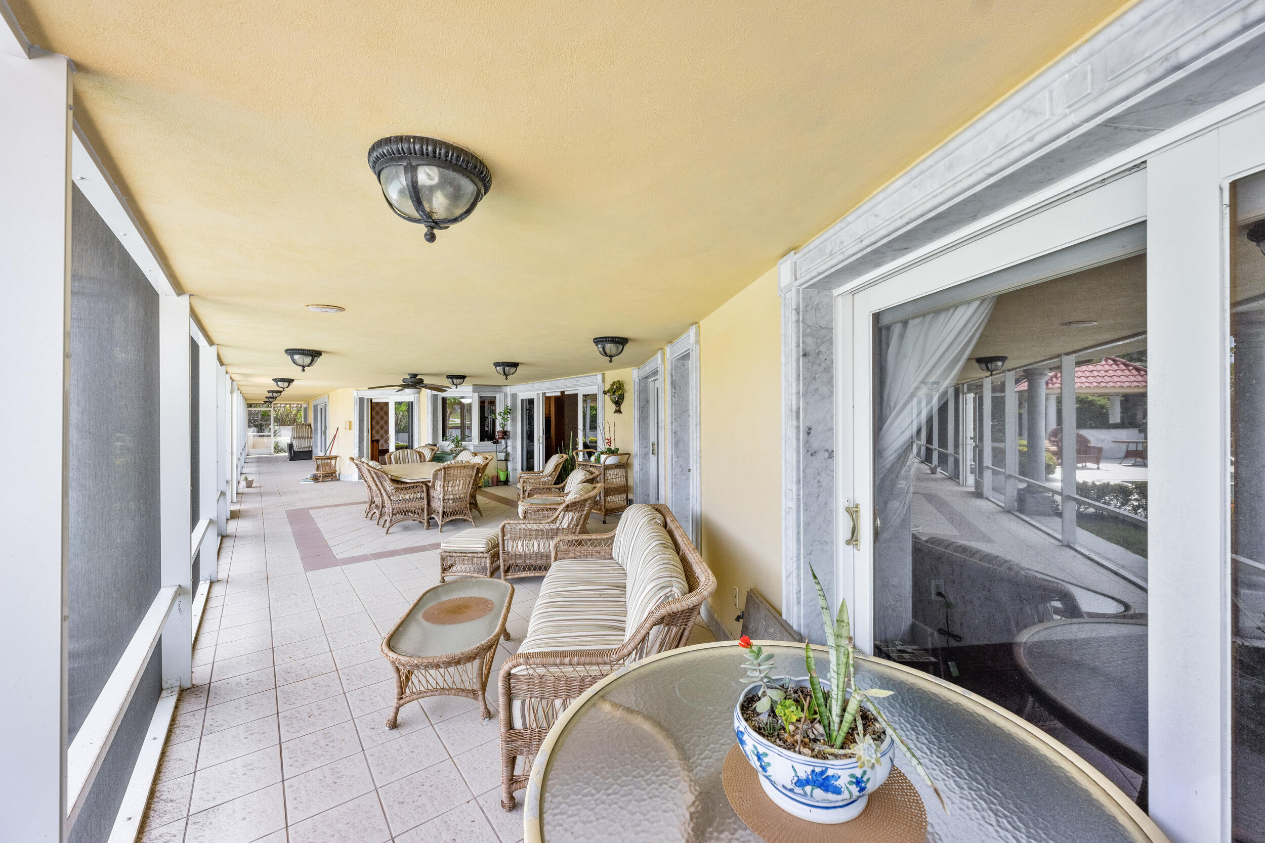 POINT MANALAPAN 1 - Residential