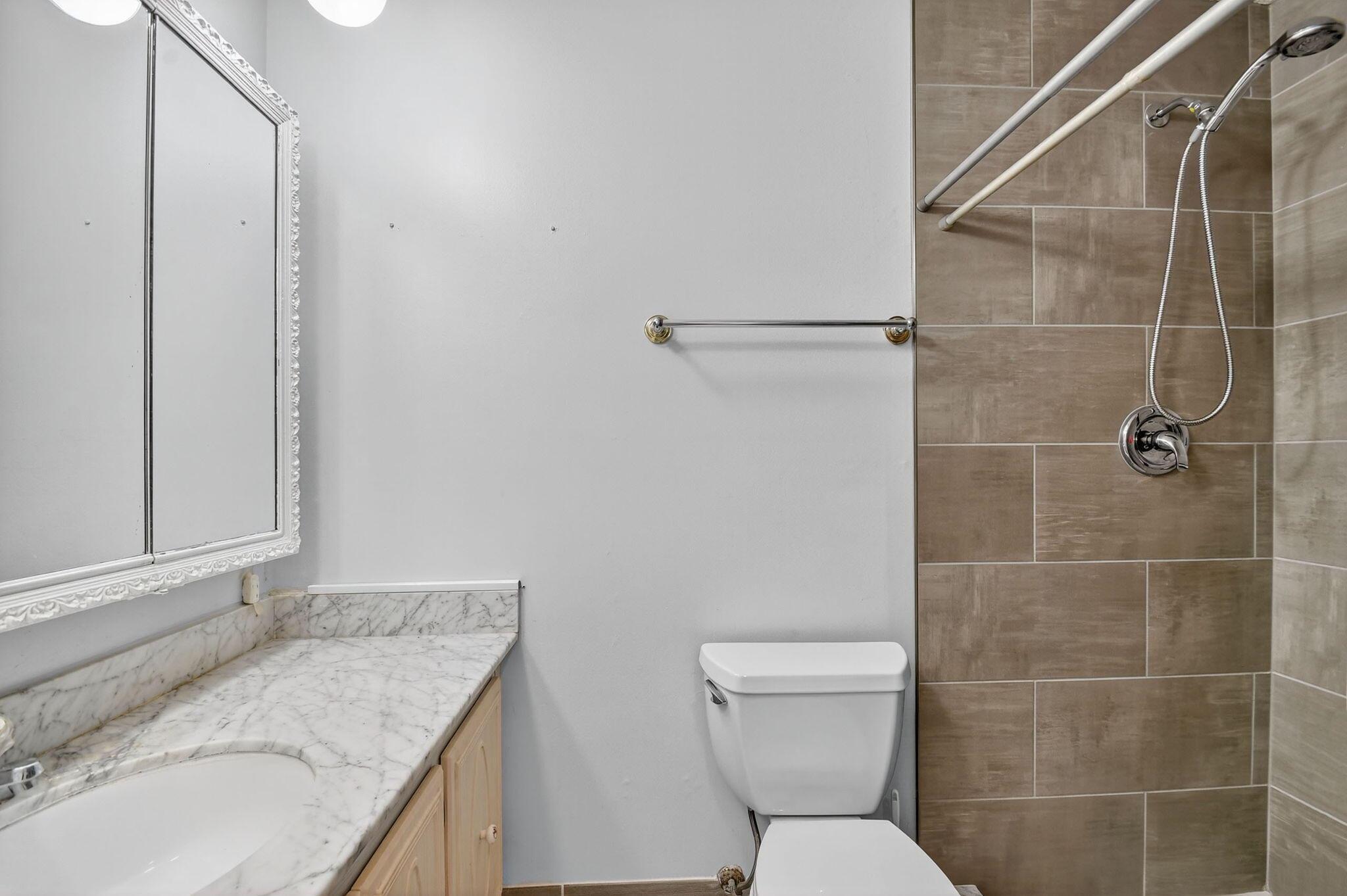 COVERED BRIDGE CONDO - Residential