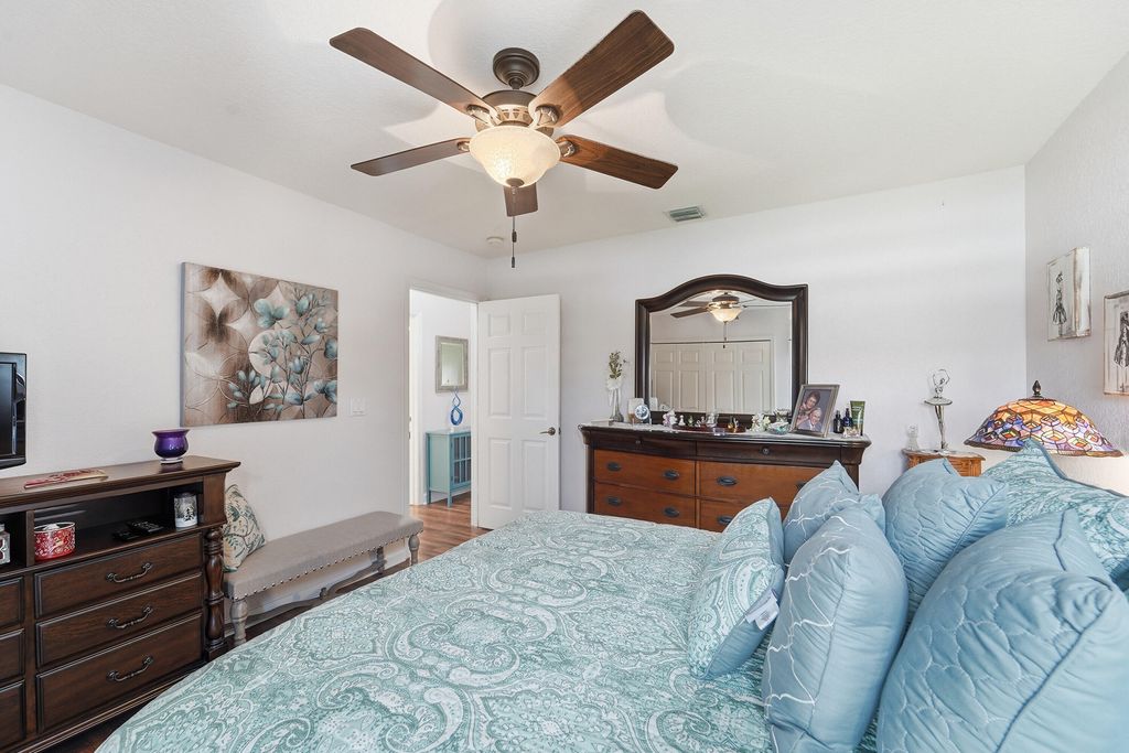 Photo of 4788 S Cypress Dr Drive S, Boynton Beach, FL 33436 (MLS # B26030398)