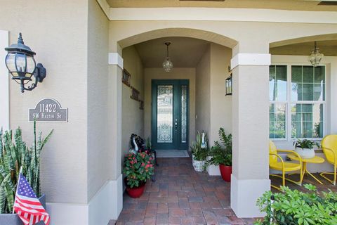 A home in Port Saint Lucie