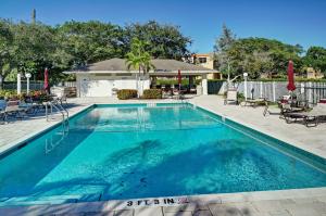 CRYSTAL LAKE VILLAGE - Residential