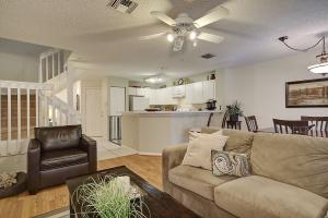 CRYSTAL LAKE VILLAGE - Residential