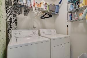 CRYSTAL LAKE VILLAGE - Residential