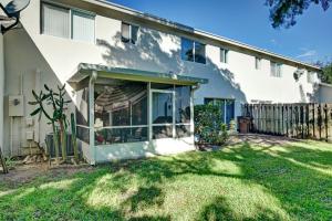 CRYSTAL LAKE VILLAGE - Residential