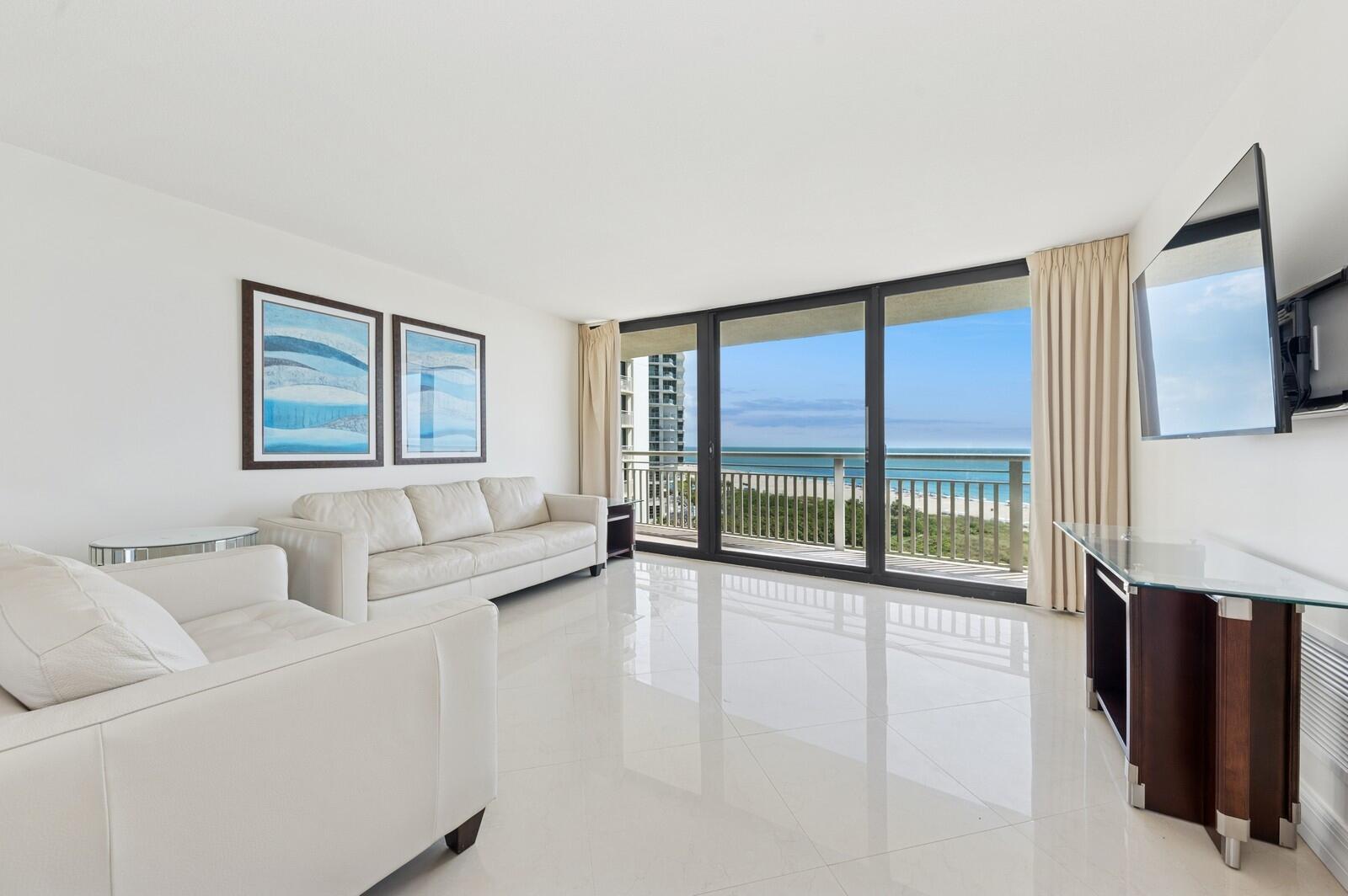 3000 N Ocean Drive 8-F