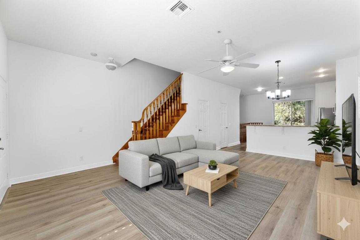 14TH STREET RETIREMENT CLUB - Residential