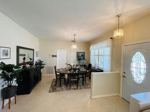 Single Family Residence in Port St Lucie FL 510 Cortina Lane Ln 6.jpg