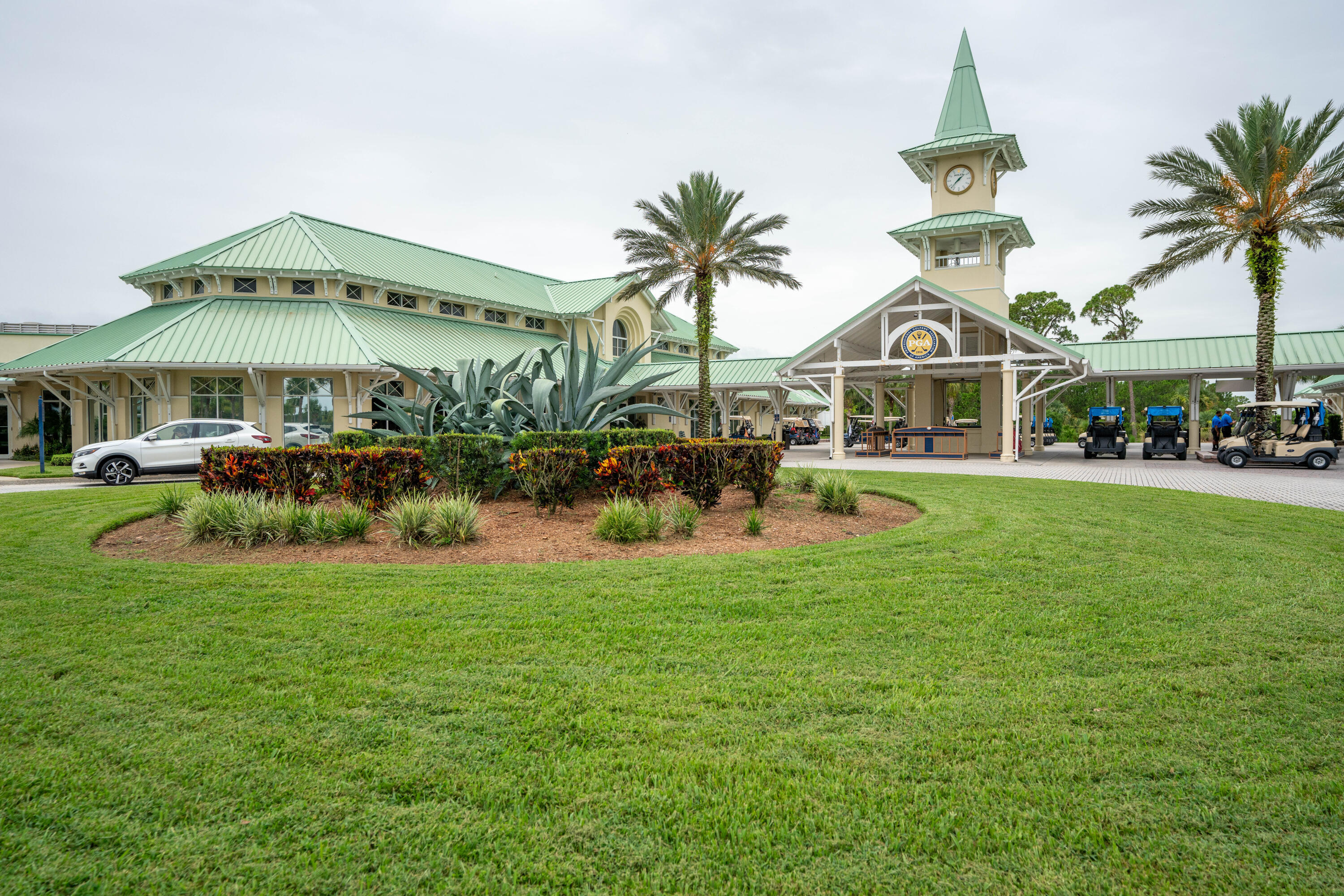 GOLF VILLAS II CONDOMINIUM - Residential