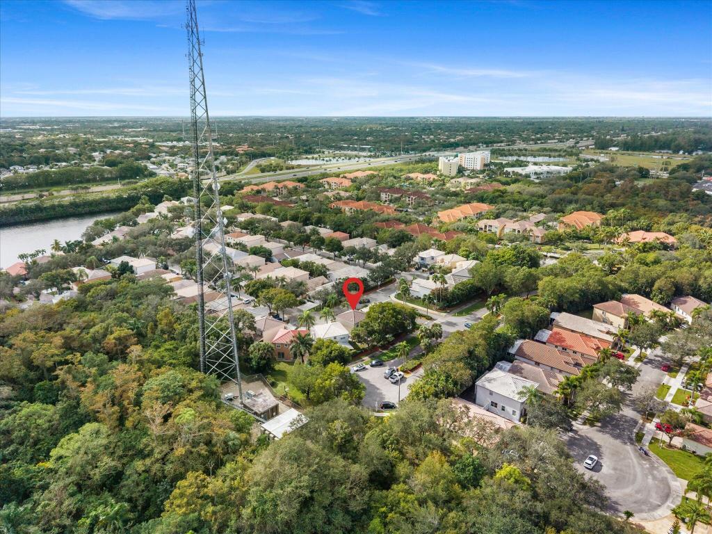 Eagle's Cay - Residential