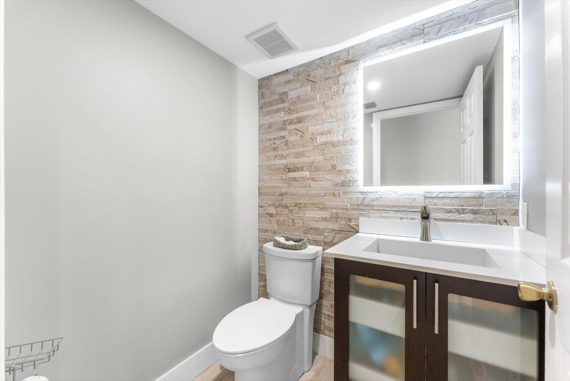 5309 Eagle Cay Court