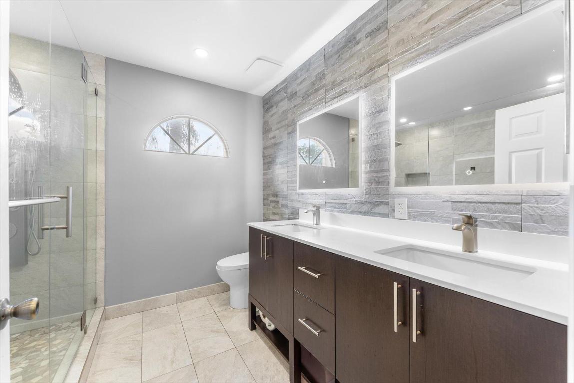 Eagle's Cay - Residential