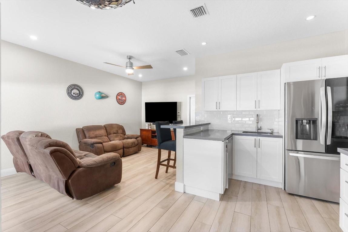 Eagle's Cay - Residential