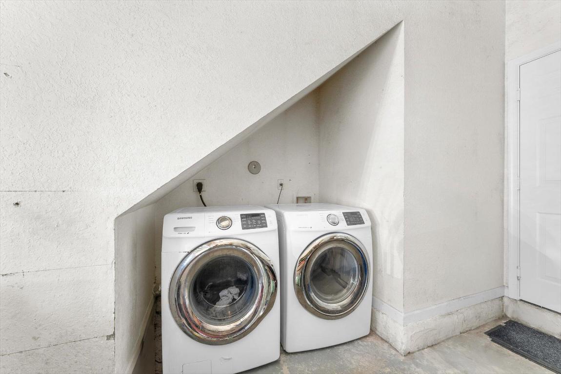 Eagle's Cay - Residential