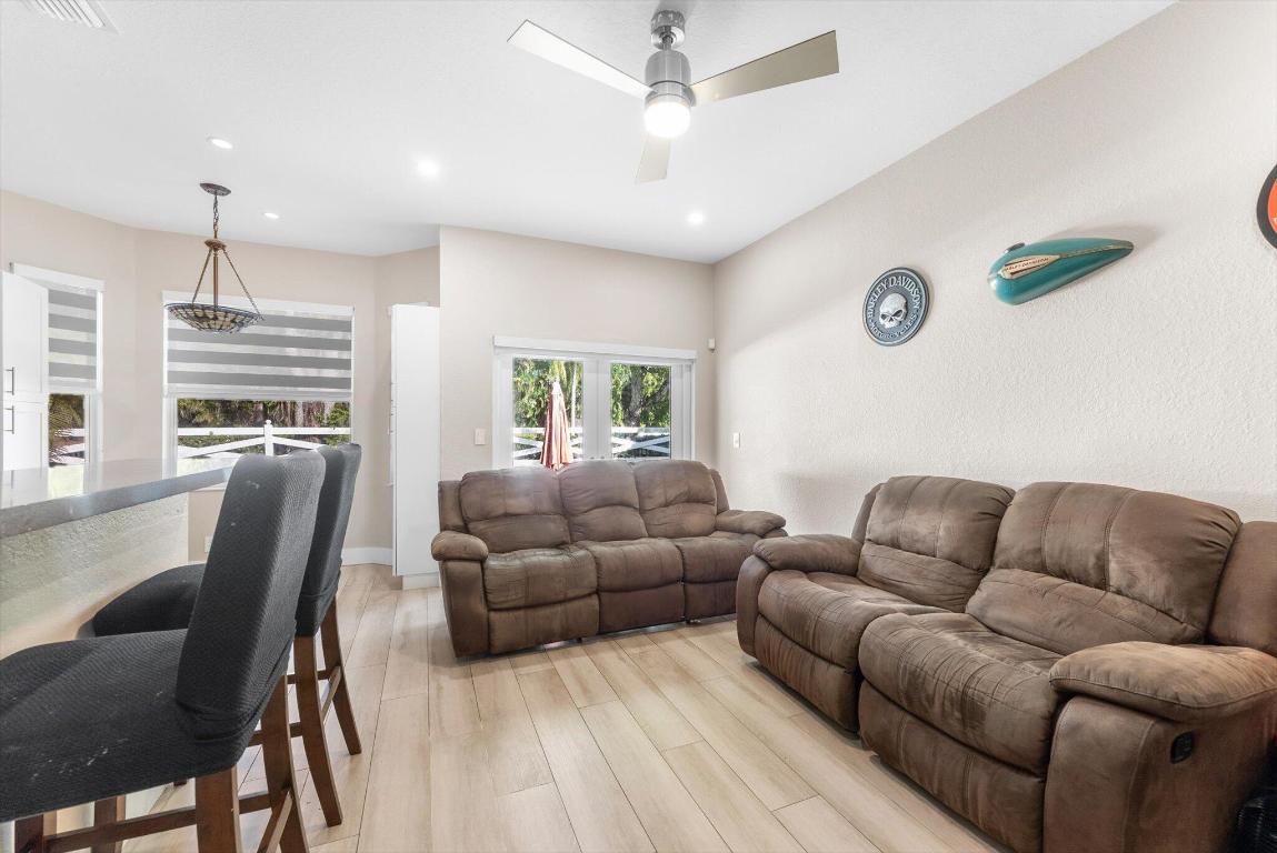 Eagle's Cay - Residential