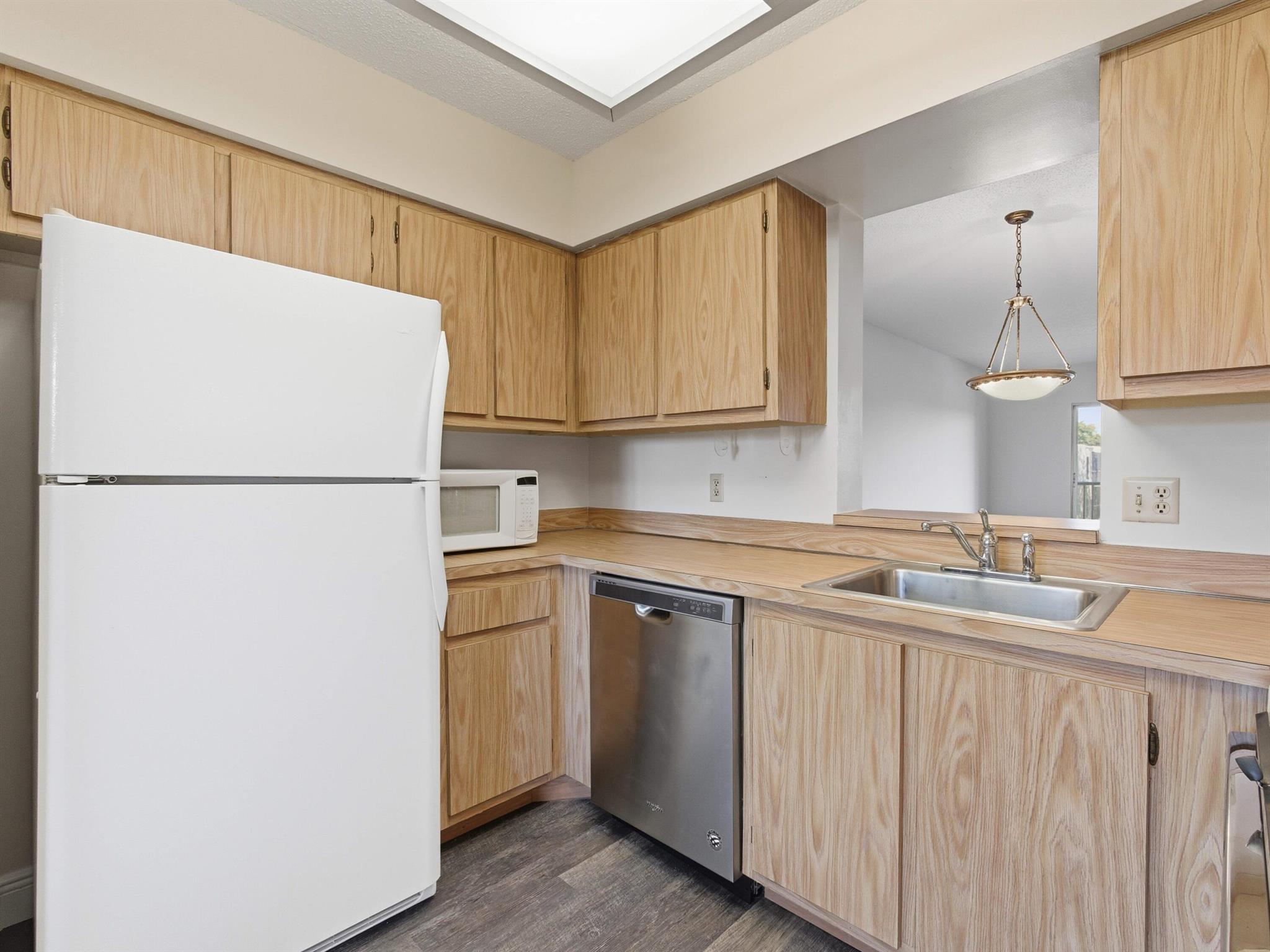 HUNTINGTON LAKES SEC ONE - Residential