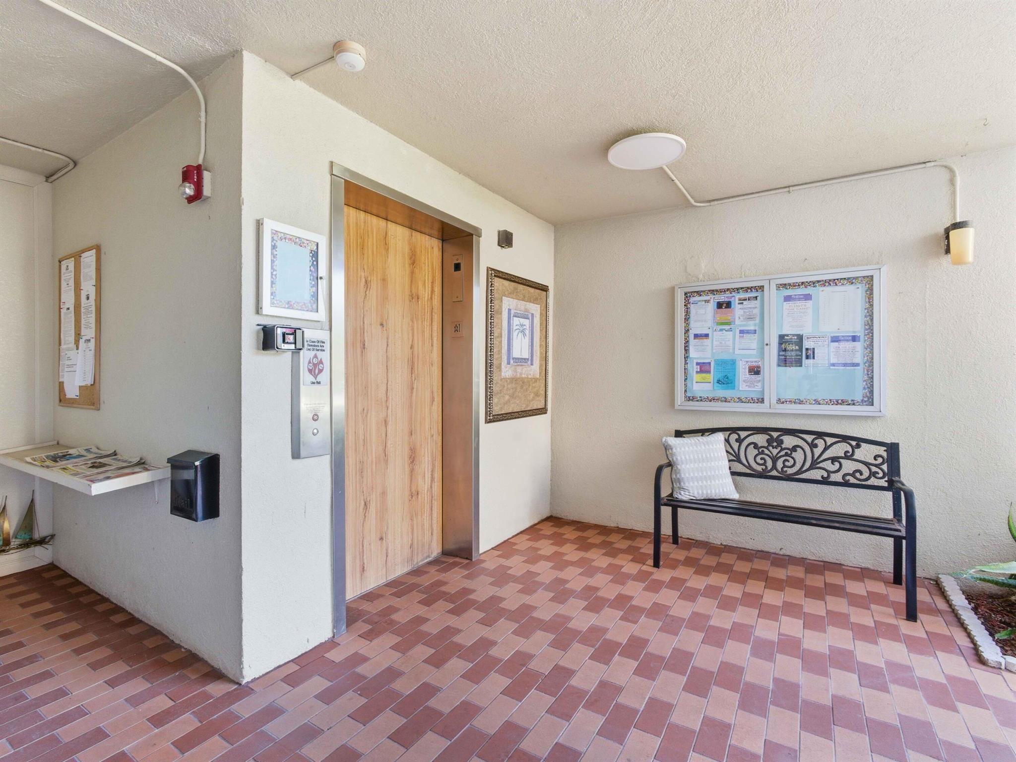 HUNTINGTON LAKES SEC ONE - Residential