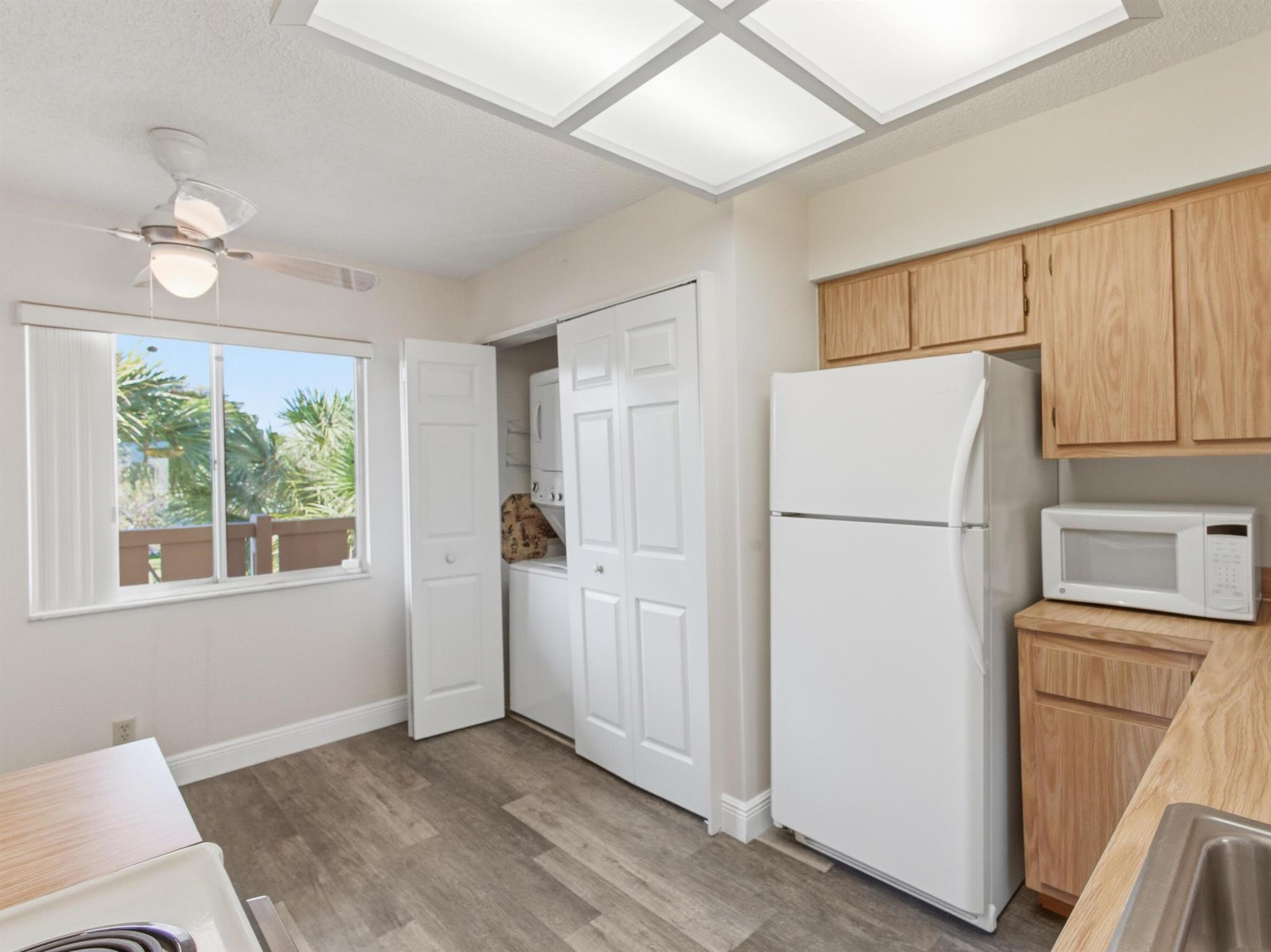 HUNTINGTON LAKES SEC ONE - Residential