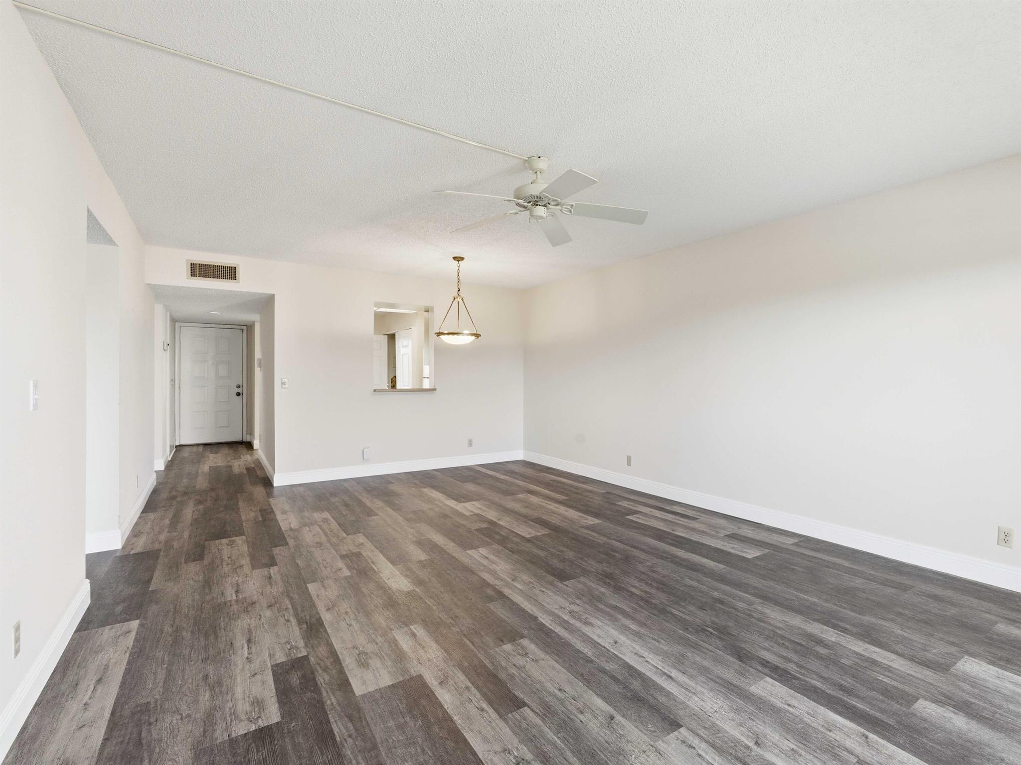 HUNTINGTON LAKES SEC ONE - Residential