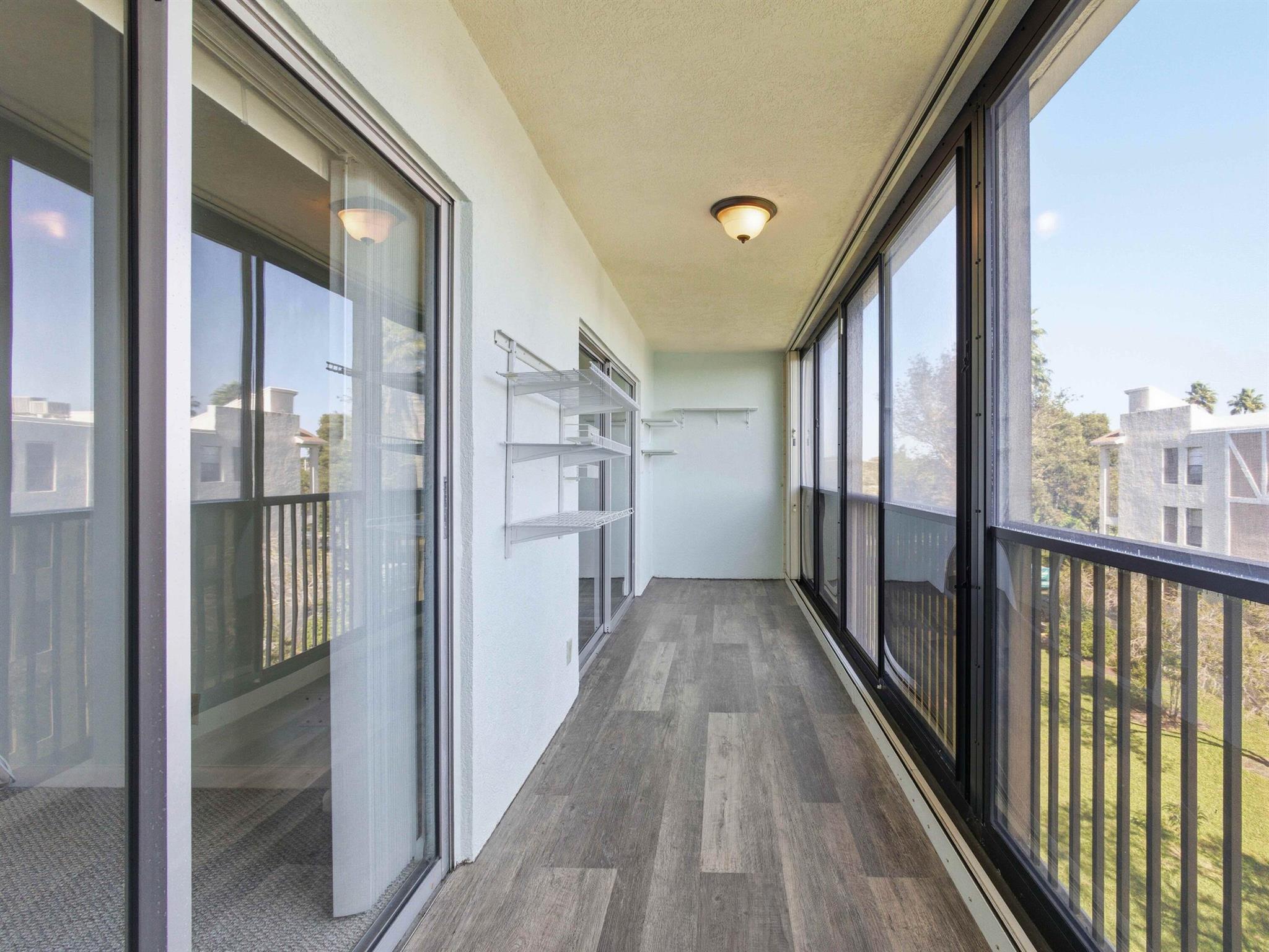 HUNTINGTON LAKES SEC ONE - Residential