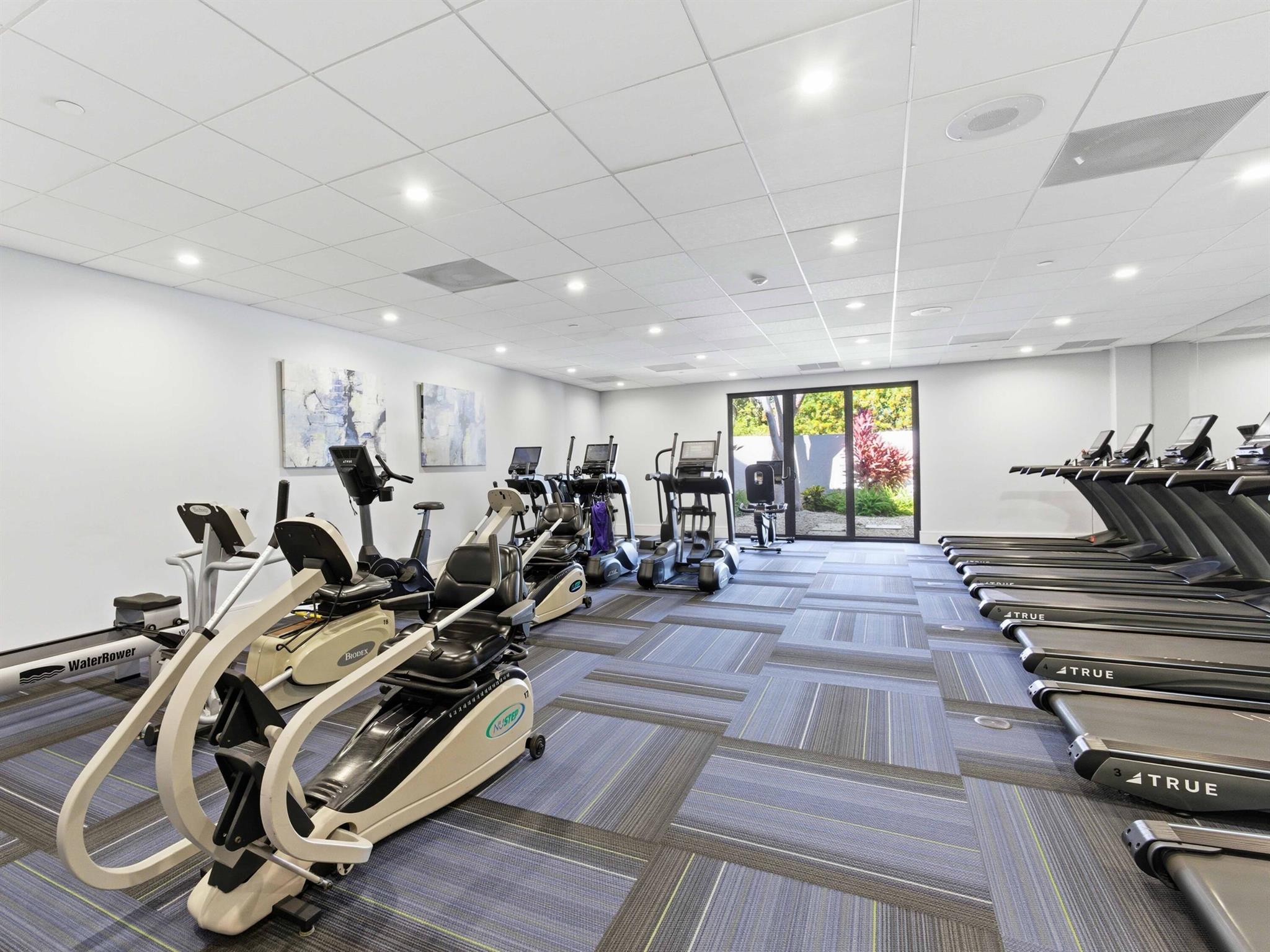 HUNTINGTON LAKES SEC ONE - Residential