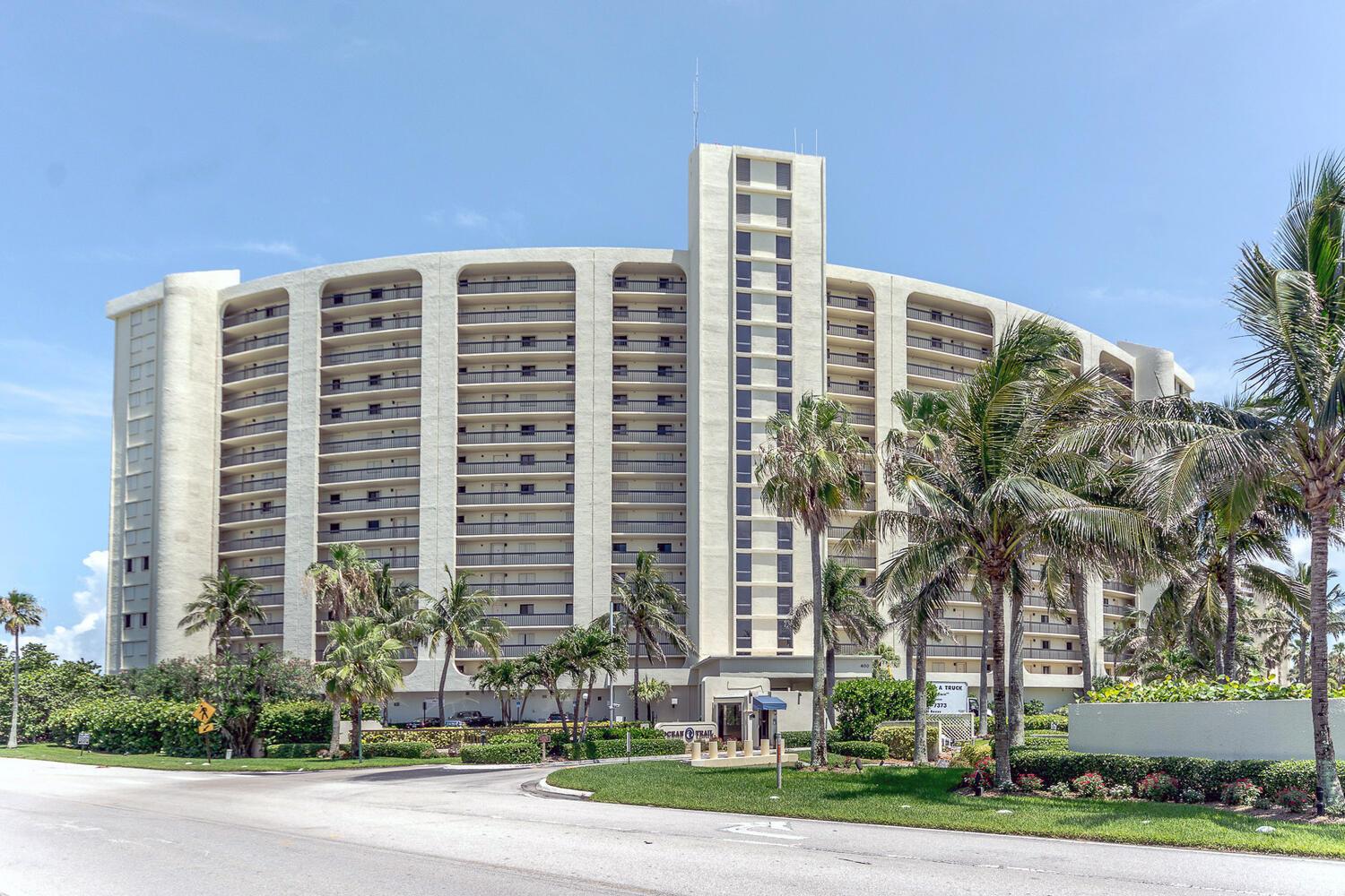 Beautiful ocean views from this 4th floor beachside condo in Jupiter, FL. Resort style living for your winter escape. Walking trails throughout this gated community as well as tennis courts, oceanside pool, fitness center. Walking distance to Jupiter Dunes par 3, 18 hole golf course. Ocean Trail is within minutes to waterfront dining, entertainment, shopping and watersports. Owner requests min. 4 month lease. Will consider an annual lease.