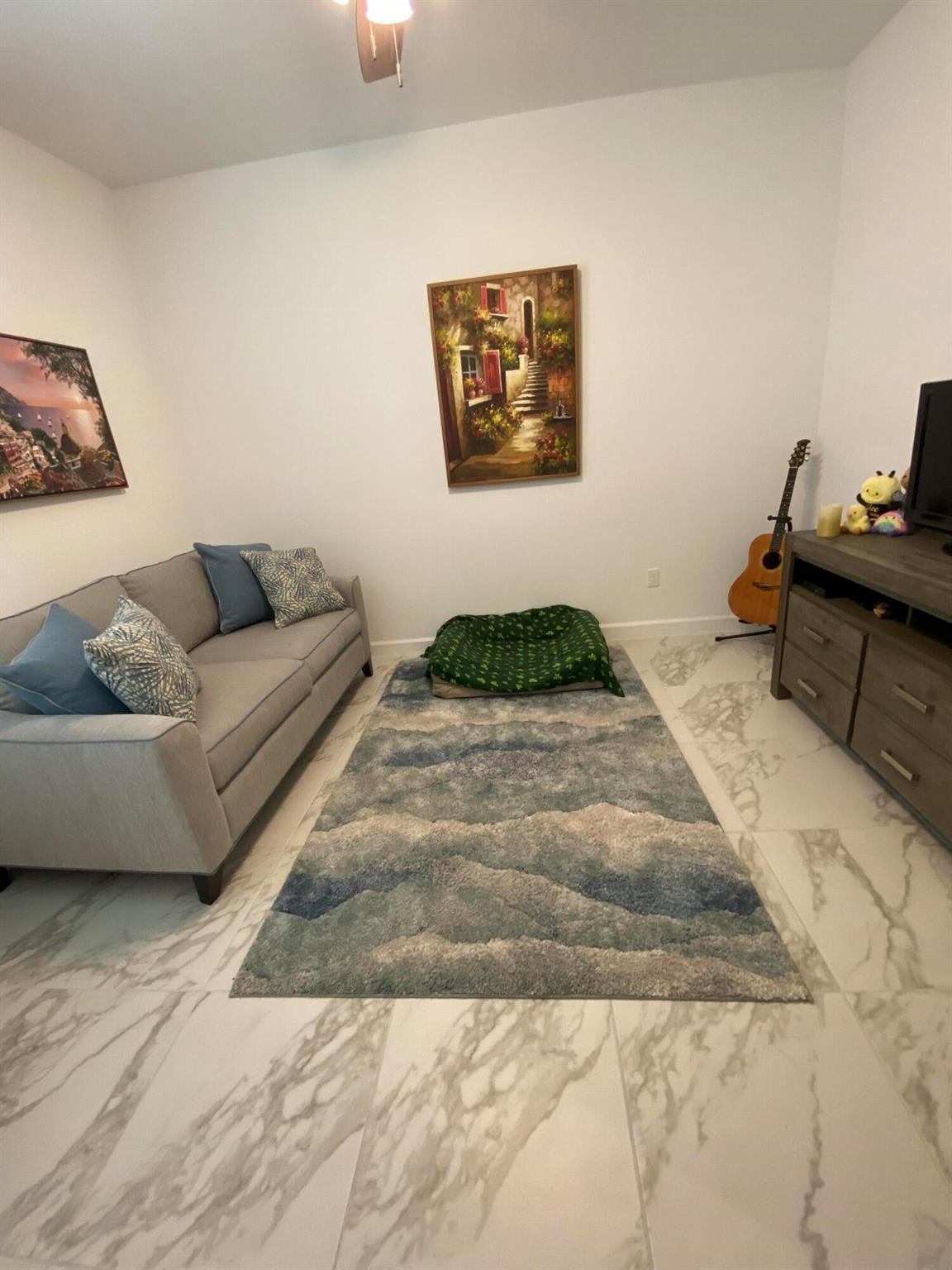 SOUTHERN GROVE PARCEL 28 - Residential